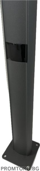 Static barrier stand with a built-in mount for a photoelectric sensor